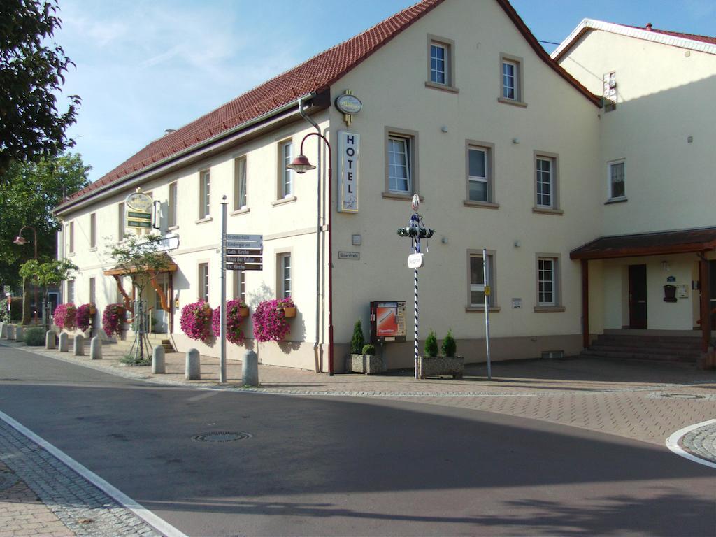 Garni Zum Adler Hotel Gensingen Ngoại thất bức ảnh